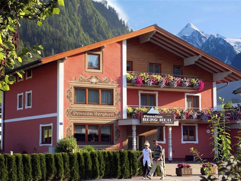 Pension Bergheil Kaprun Luaran gambar