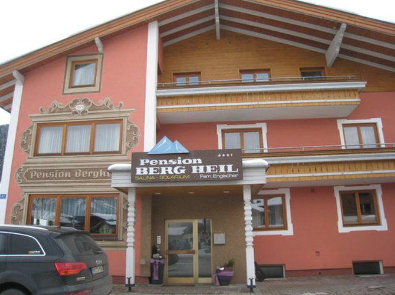 Pension Bergheil Kaprun Luaran gambar